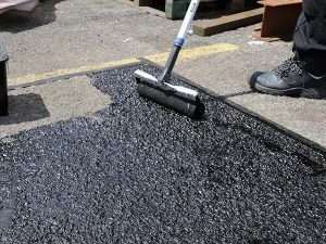 Driveway Paint & Seal