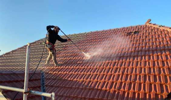 Benefits of Commercial Roof Pressure Cleaning in Sydney